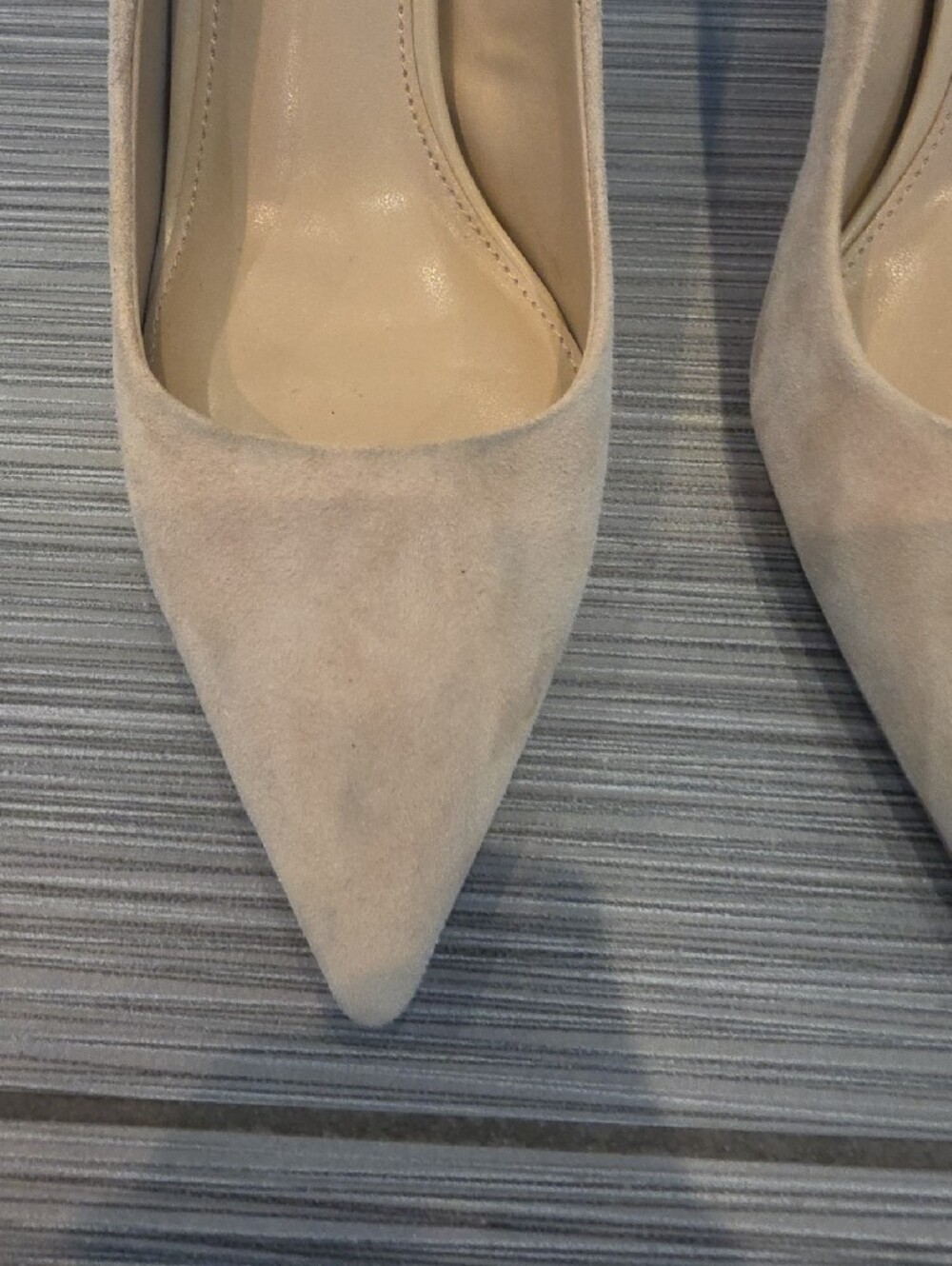 Sam Edelman Pointed Toe Women's Pumps in Beige - Picture 3 of 7